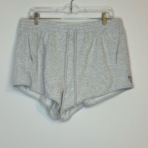 PINK Victoria's Secret Light Gray Sweat Shorts Embroidered Flowers Size XL